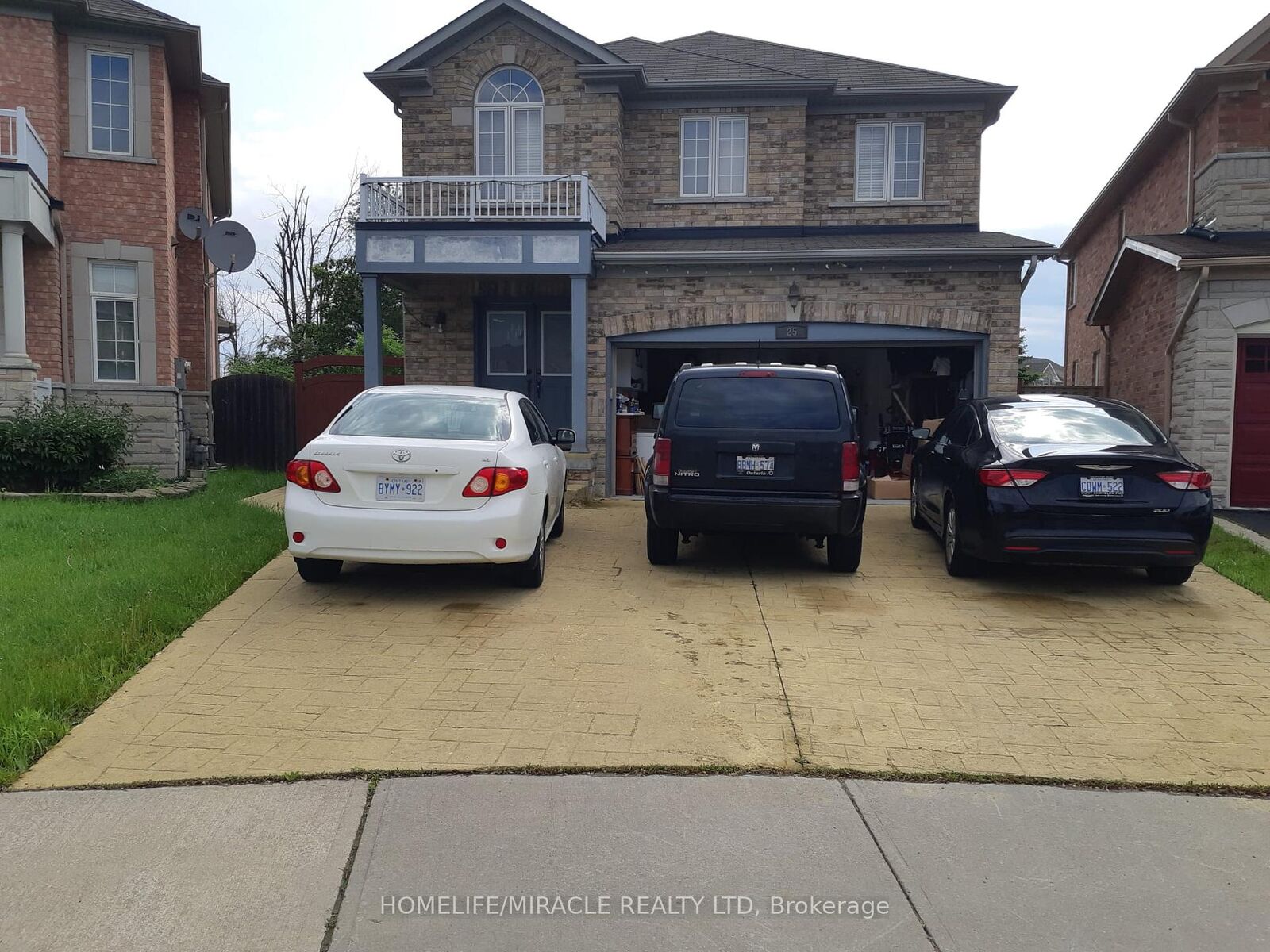 Property Photo:  25 River Heights Drive  ON L6P 2M9 