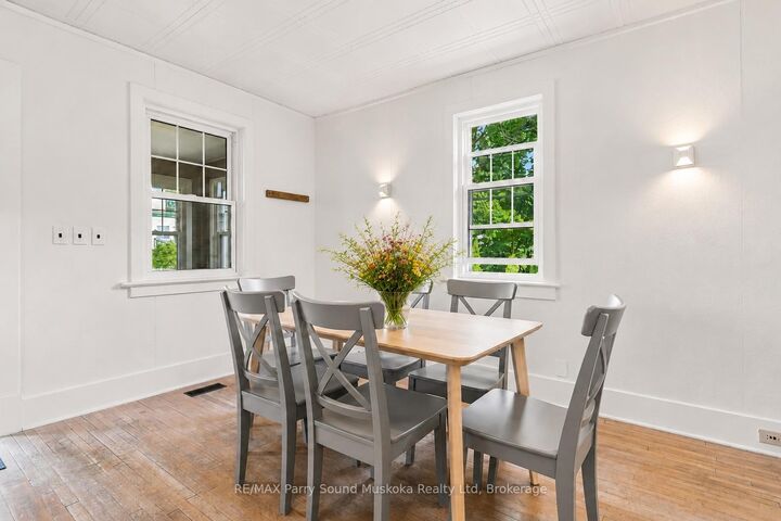 Property Photo:  40 Waubeek Street  ON P2A 1C2 