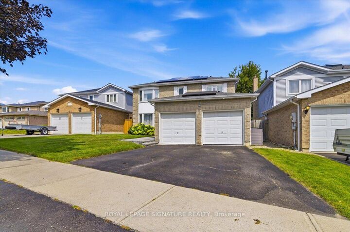 Property Photo: 50 Lumsden Crescent ON L1R 1G5