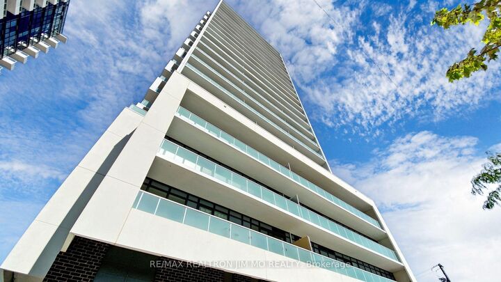 Property Photo: 188 Fairview Mall Drive 522 ON M2J 0H7