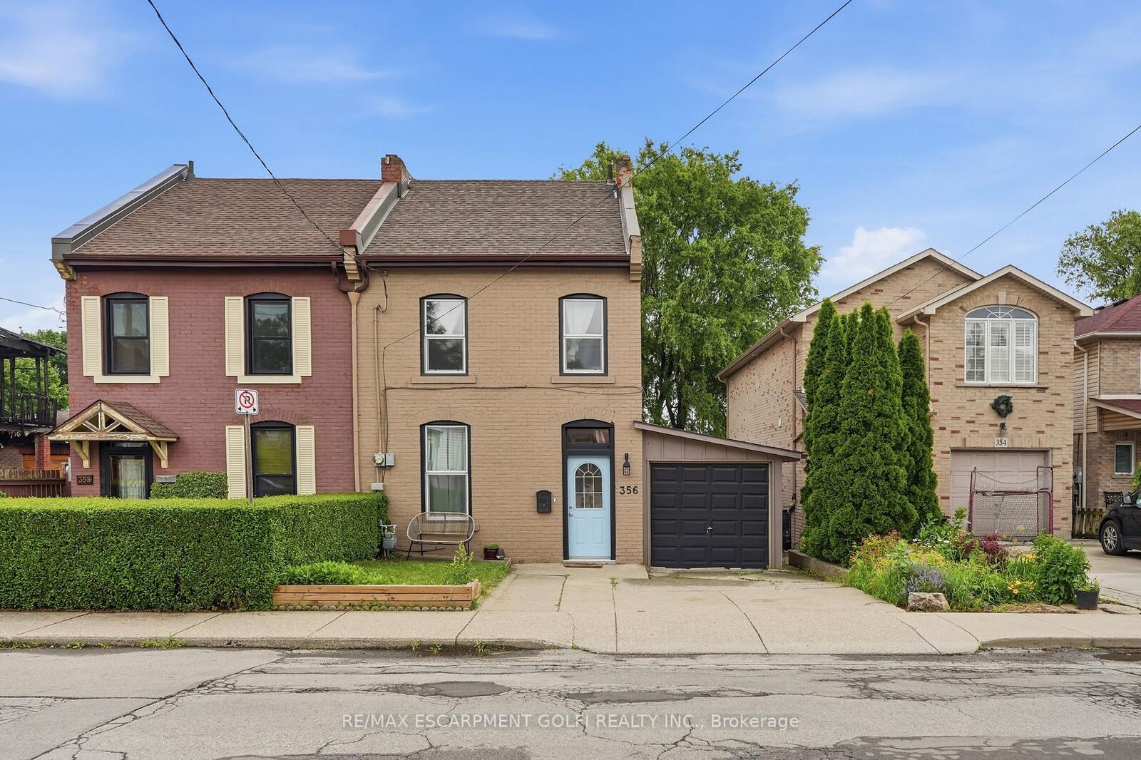 Property Photo:  356 Hughson Street  ON L8L 4N1 