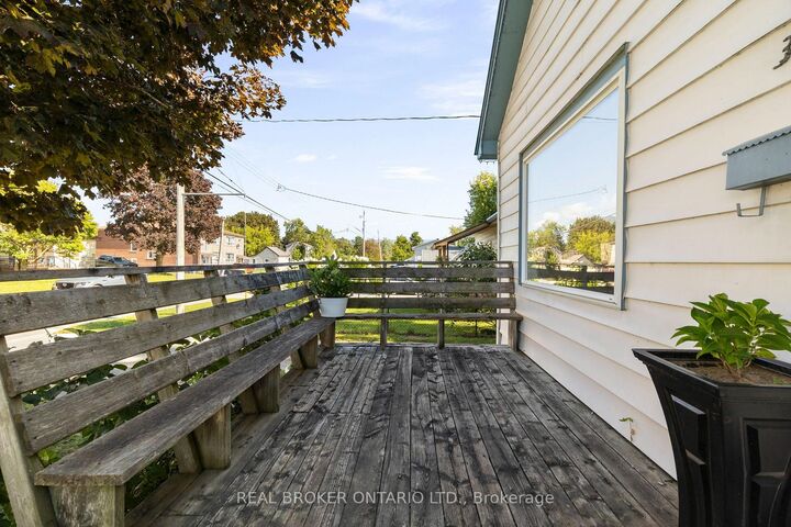 Property Photo:  345 East Street  ON L3V 4C4 