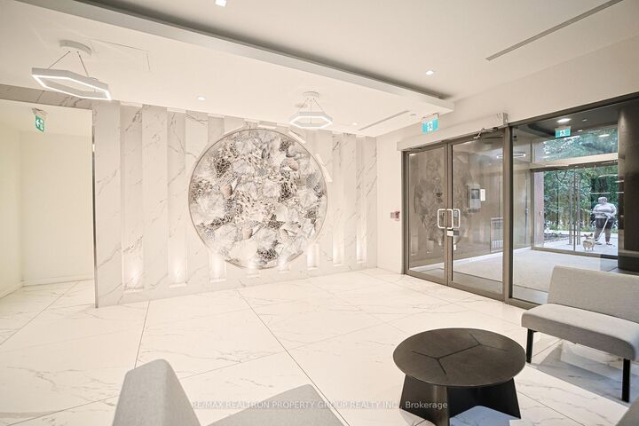 Property Photo: 11 Brunel Court 2605 ON M5V 3Y3