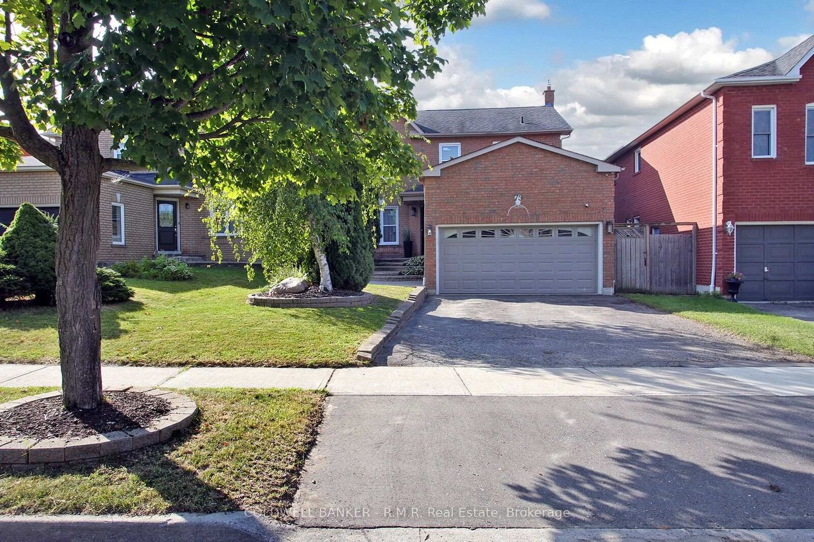Property Photo:  75 Rolling Acres Drive  ON L1R 2B8 