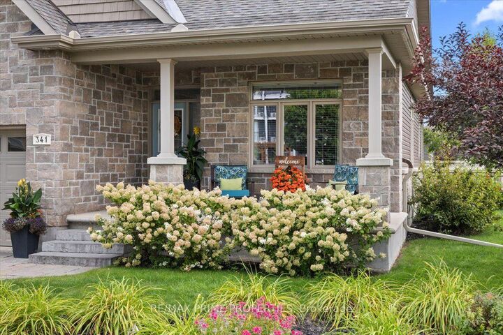 Property Photo:  341 Bobolink Ridge  ON K2V 0B9 