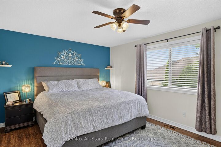 Property Photo: 34 Kirkconnell Road ON K9V 6E7