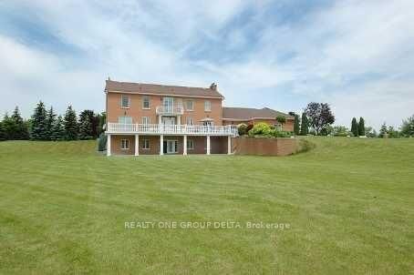 Property Photo: 6 Bowman Avenue ON L6P 0X5