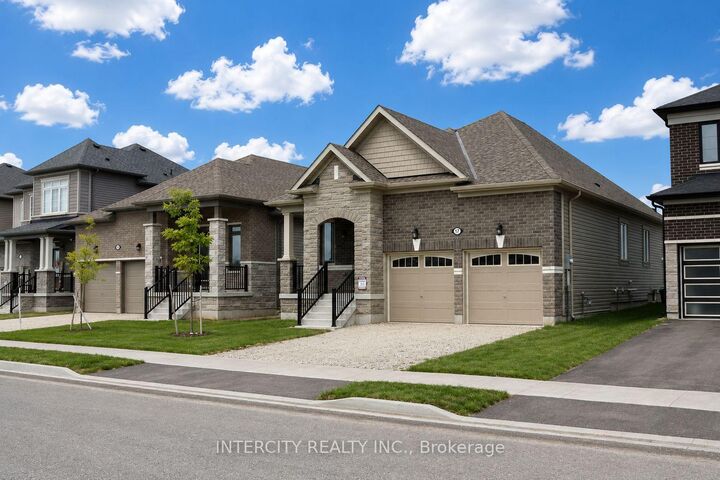 Property Photo: 17 Union Boulevard ON L9Z 0M6