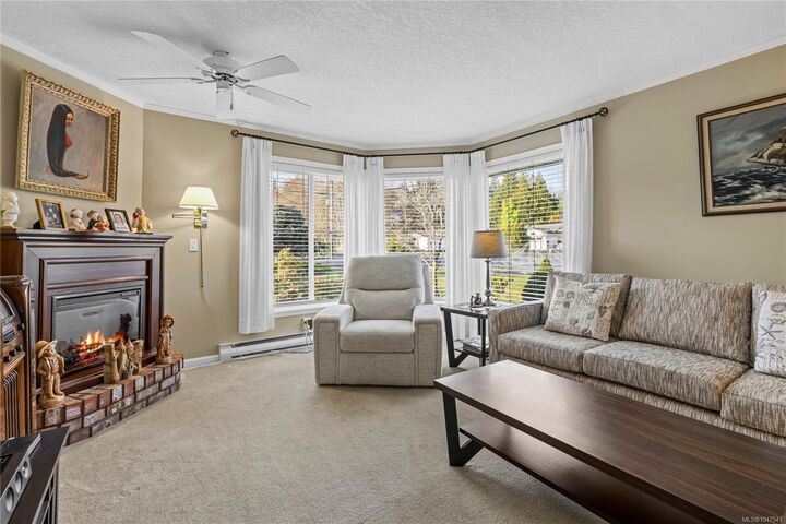 Property Photo: 521 Birch Ave BC V9K 1K4