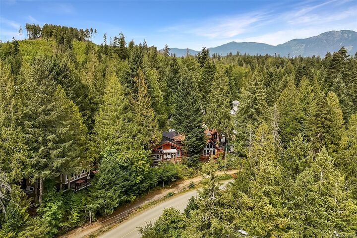 Property Photo: 10325 Lakeshore Rd #36 BC V9Y 8G9