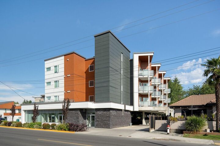 7098 Wallace Dr #306 — photo 1