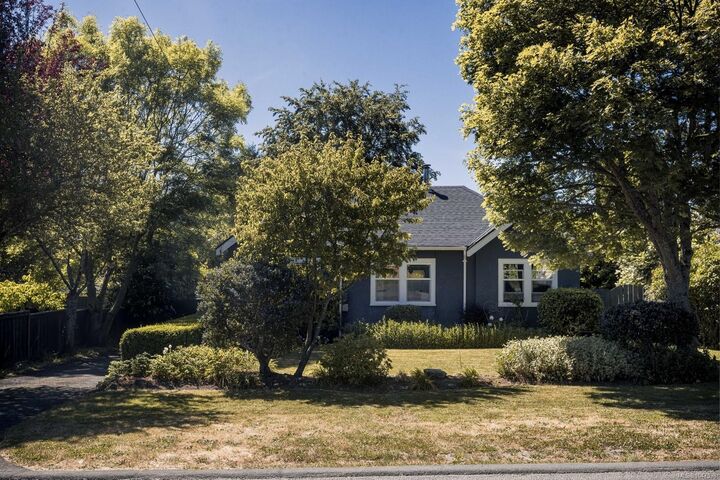 Property Photo:  3110 Frechette St  BC V8P 4N5 