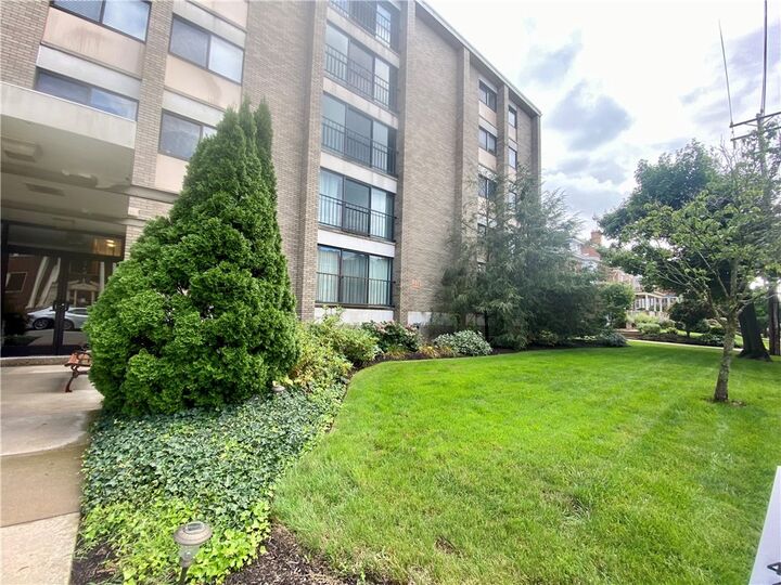 Property Photo:  53 Academy Avenue 401  PA 15228 