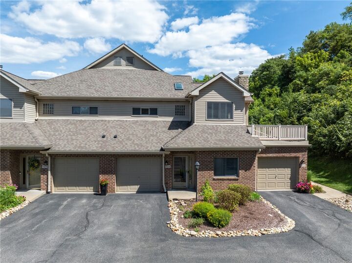 Property Photo: 9208 Sundance Dr PA 15017
