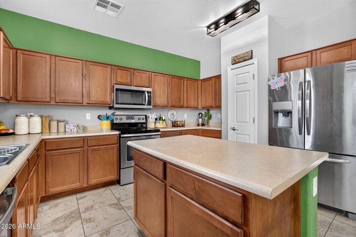 Property Photo: 3921 E Morelos Street AZ 85295