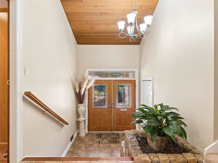 Property Photo: 6843 Dover Place BC V4E 2G5