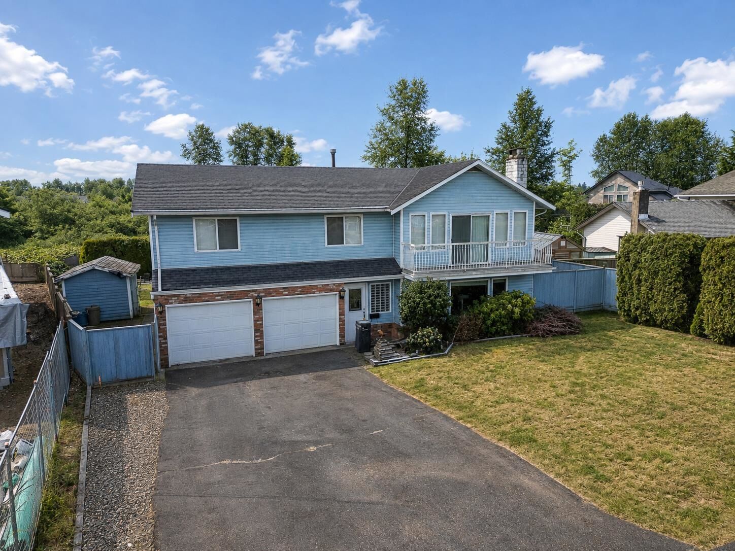 Property Photo: 19788 S Wildwood Crescent BC V3Y 1N1