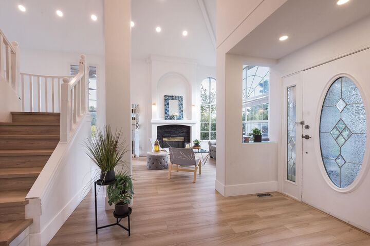 1545 Salal Crescent — photo 1