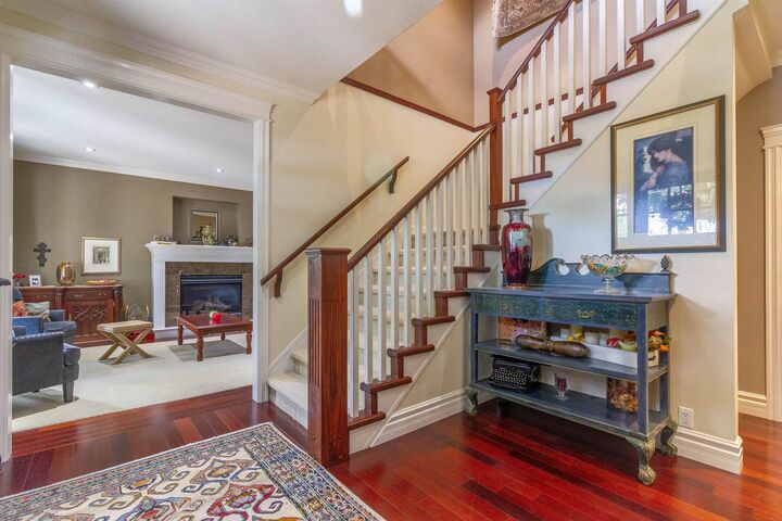 Property Photo: 358 E 14th Street BC V7L 2N6