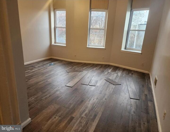 Property Photo: 2127 Greenmount Avenue MD 21218
