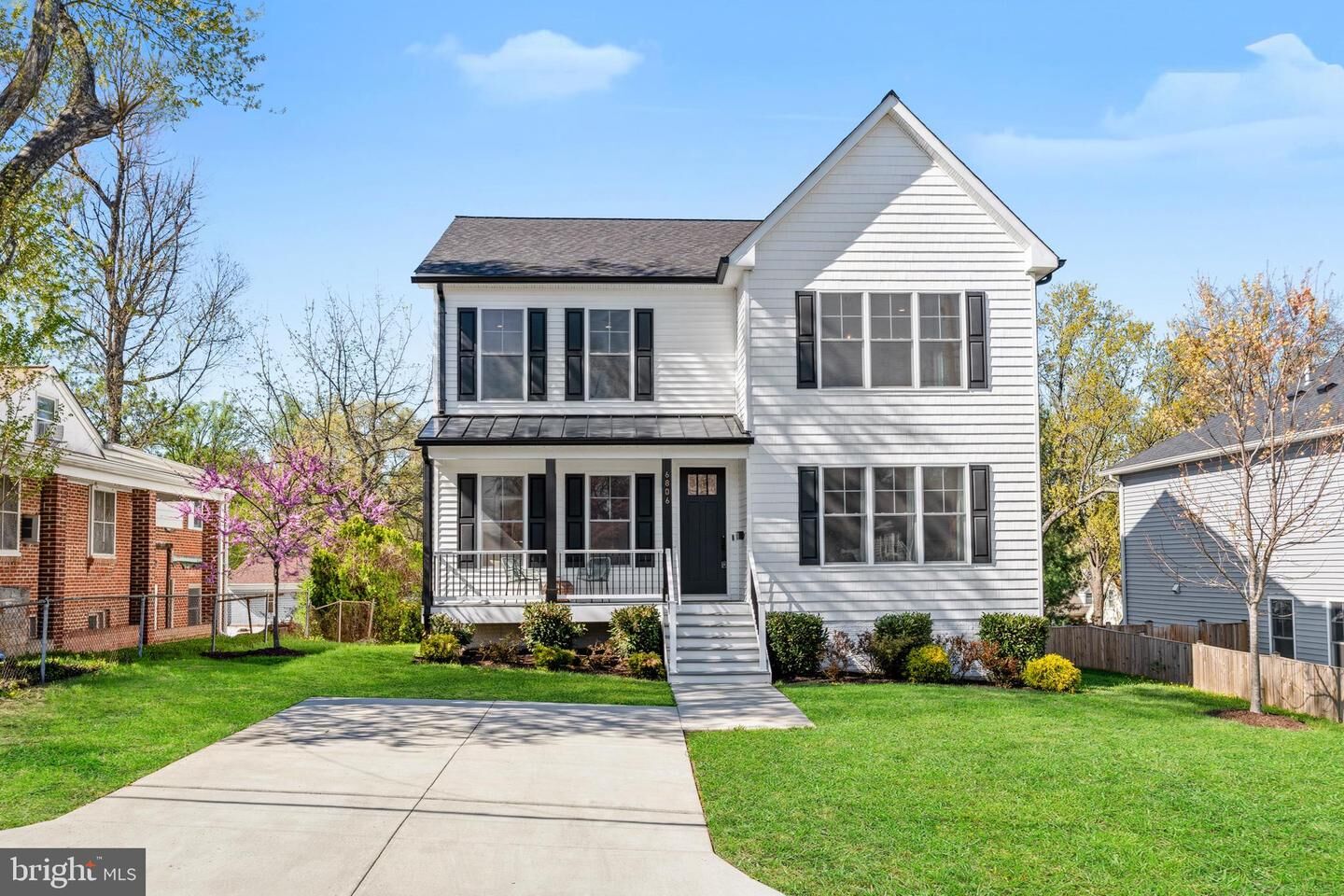 Property Photo:  6806 Farragut Avenue  VA 22042 