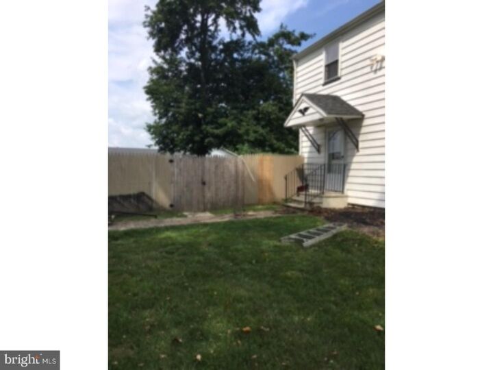 Property Photo:  167 E Wolfert Station Road  NJ 08056 