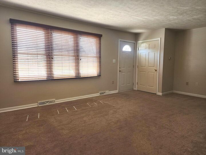 Property Photo: 739 Stouffer Avenue PA 17201
