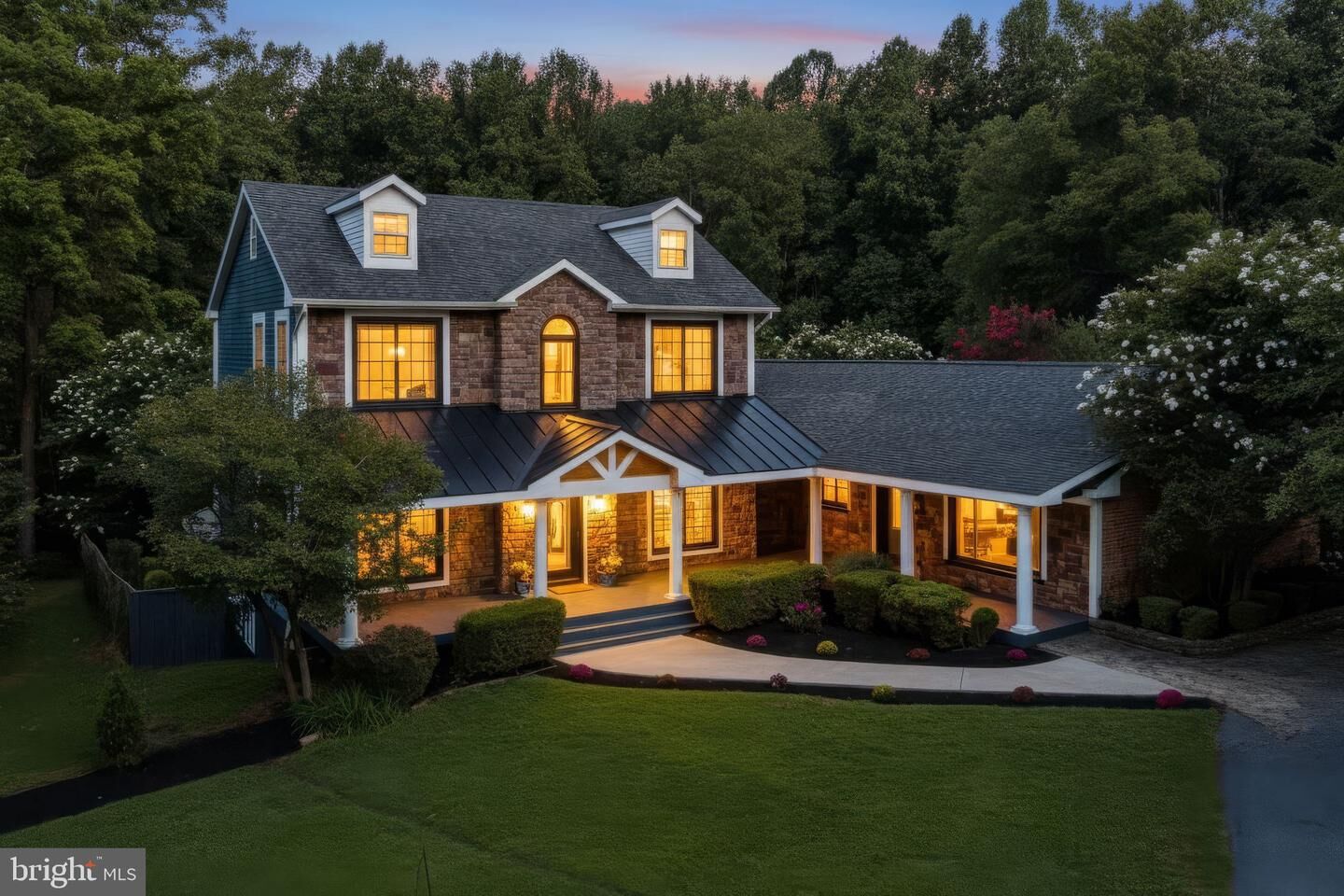 Property Photo:  6980 Mink Hollow Road  MD 20777 