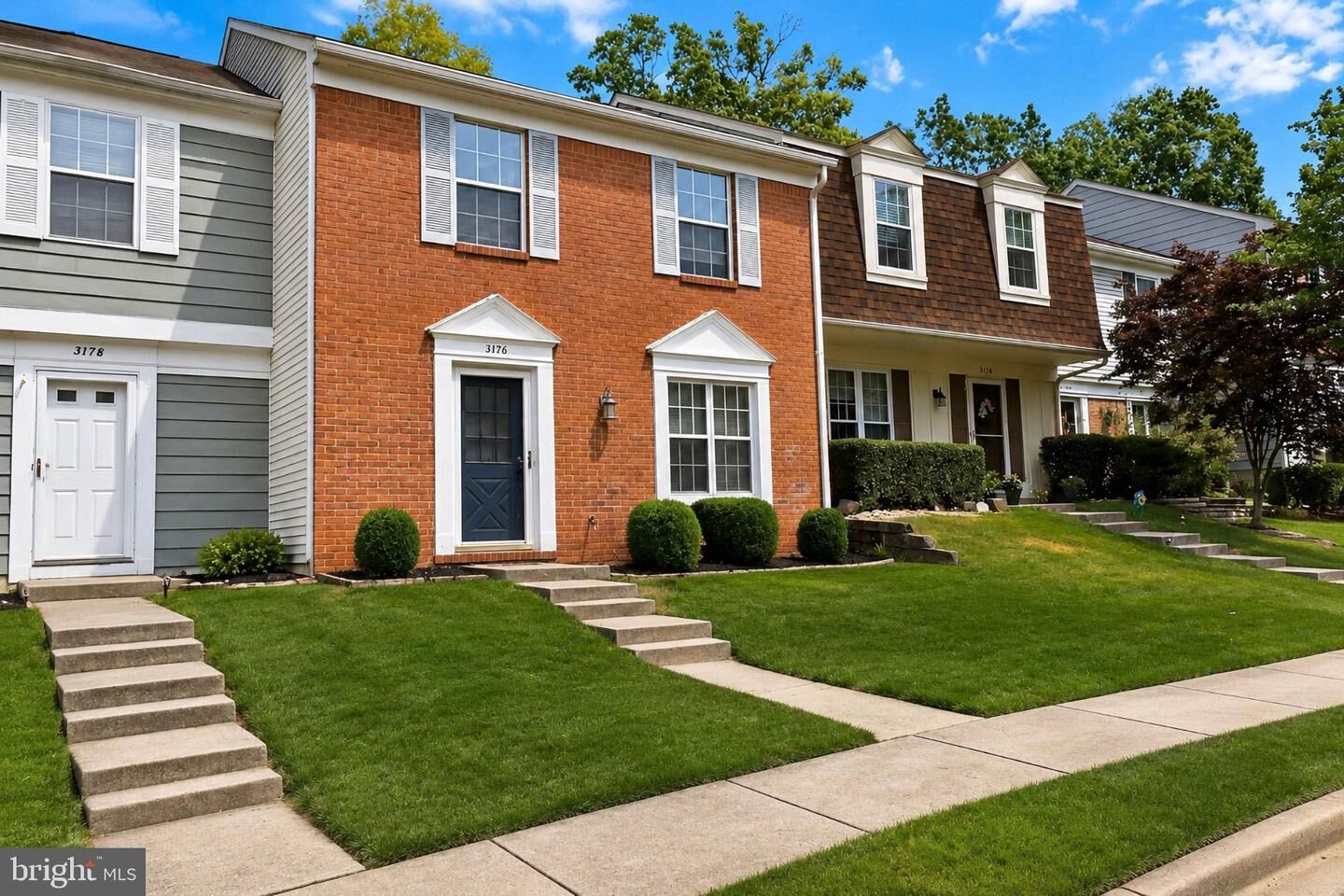 Property Photo:  3176 Vanderbilt Court  VA 22192 