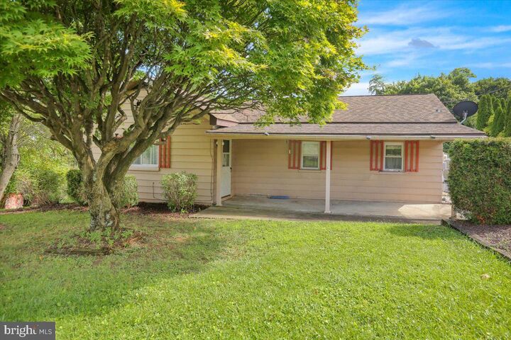 Property Photo: 37 Harman Road PA 19606