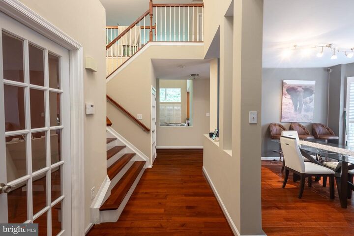 Property Photo: 5425 Wooded Way MD 21044