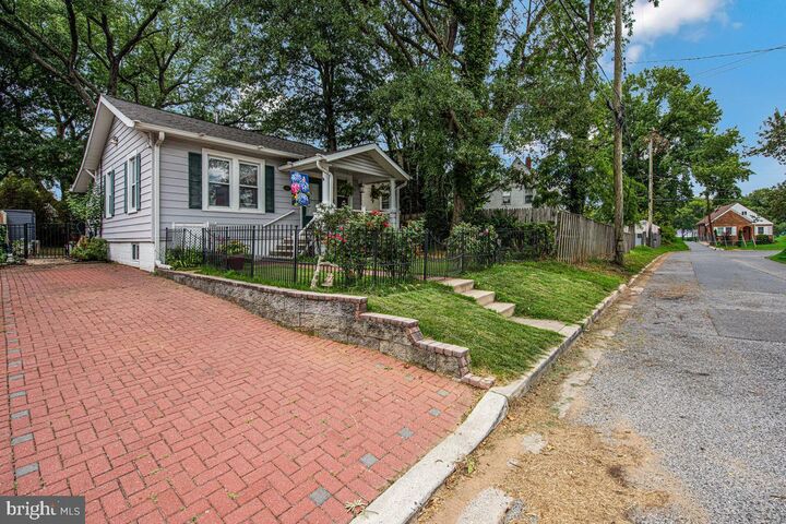 Property Photo: 4512 38th Place MD 20722