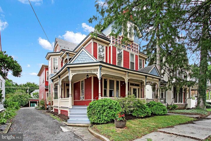 Property Photo:  204 Carlisle Street  PA 17325 