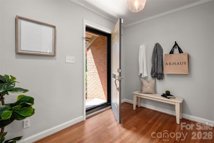 Property Photo: 3101 Northampton Drive NC 28210
