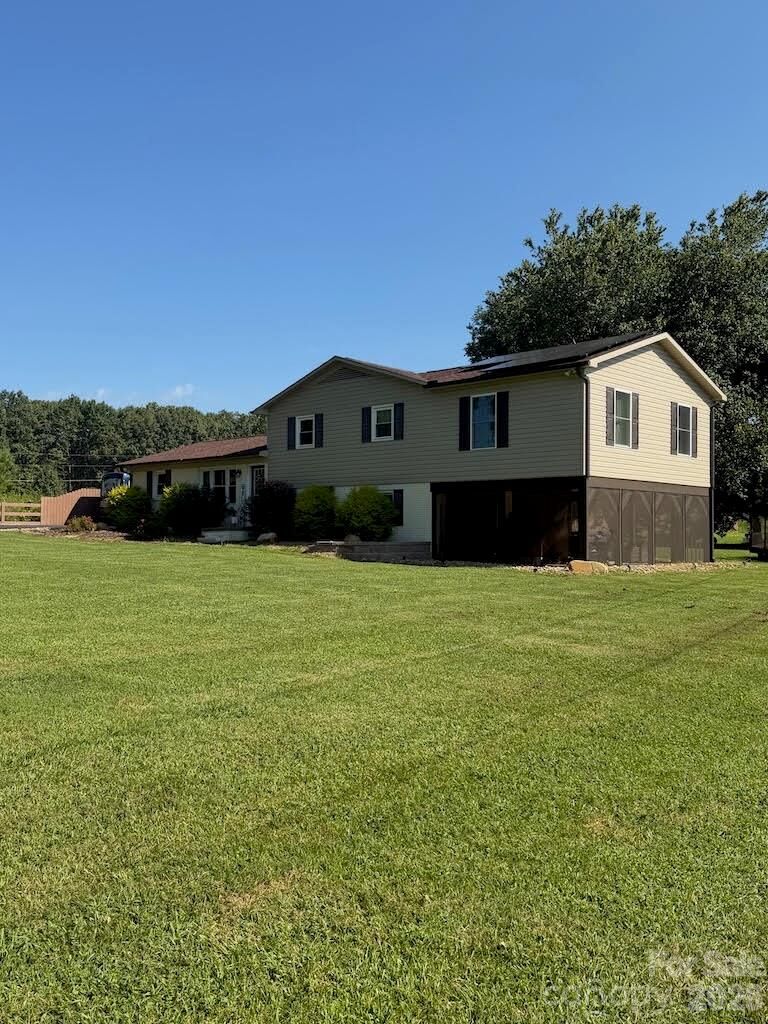 Property Photo: 6060 Lineberger Road NC 28673