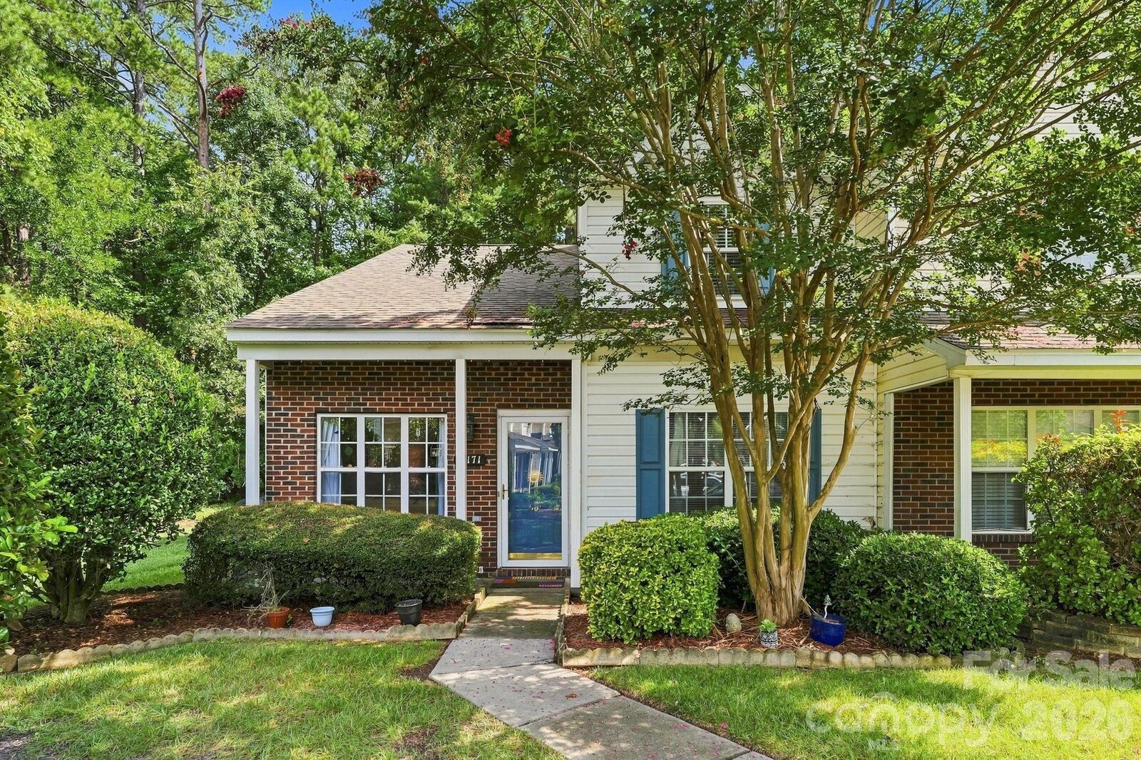 Property Photo:  10171 Reindeer Way Lane  NC 28216 