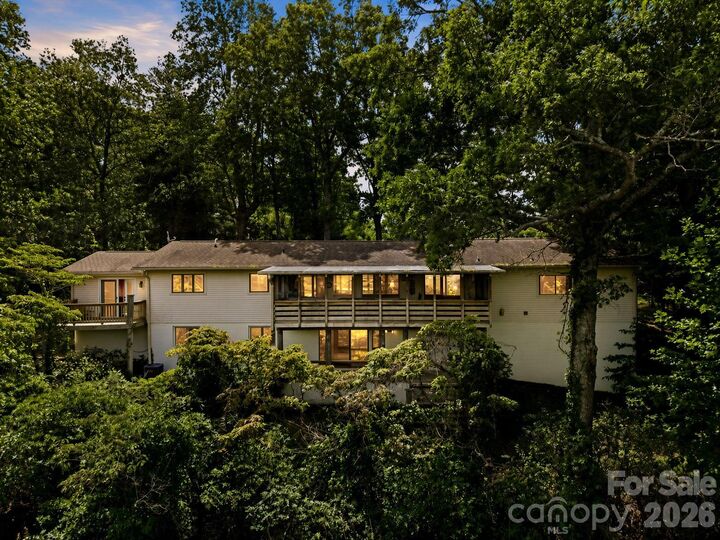 Property Photo: 327 Summit Road NC 28782