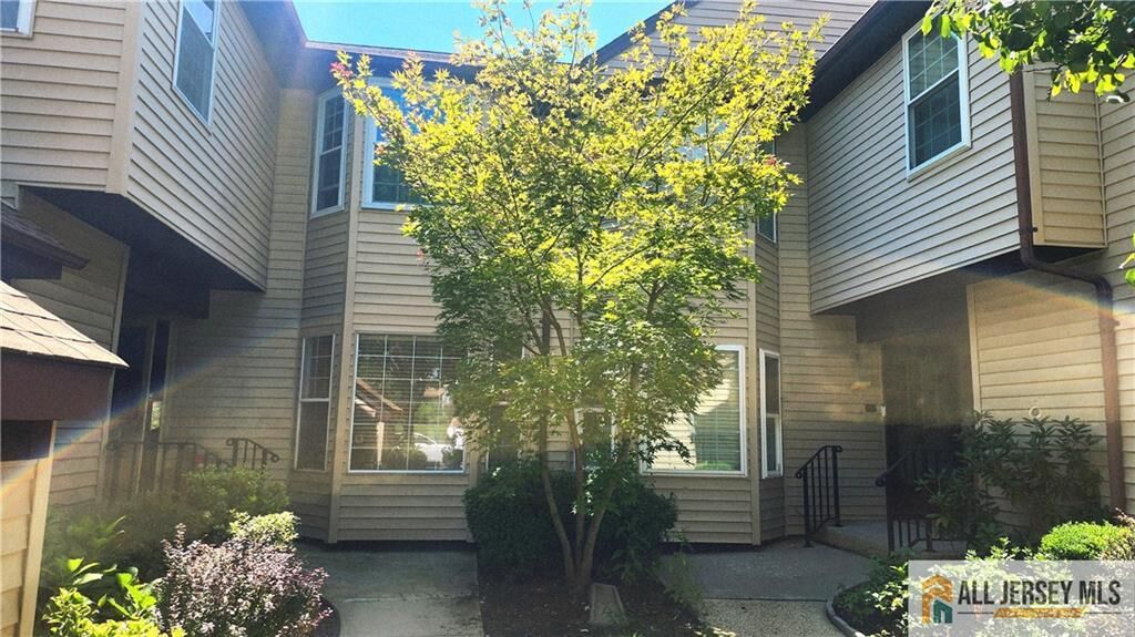 Property Photo:  5 Hillsborough Drive 5B  NJ 08831 