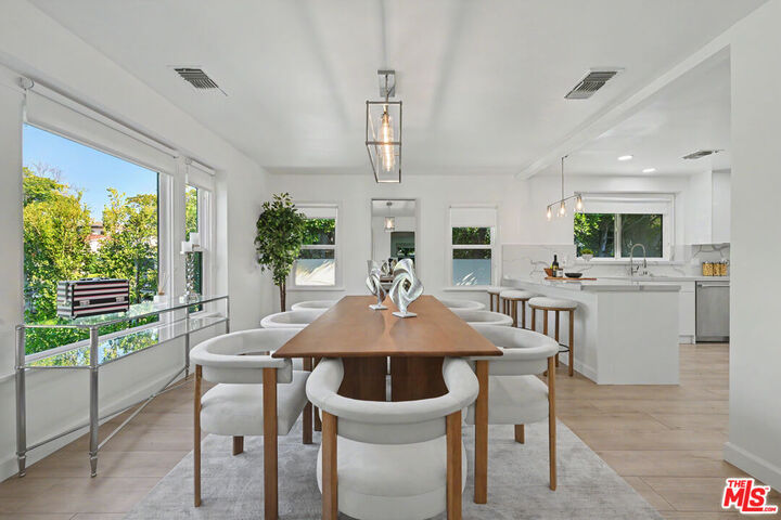 Property Photo:  344 S Camden Dr  CA 90212 
