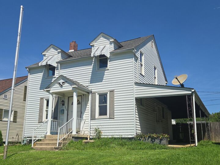 Property Photo: 260 W Angle Avenue OH 43138