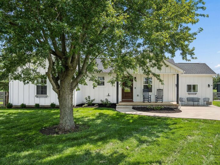 Property Photo: 18800 Smokey Road OH 43040