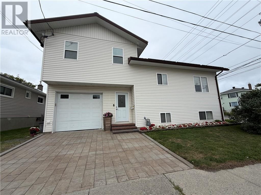 Property Photo: 421 King ON P3B 2K9