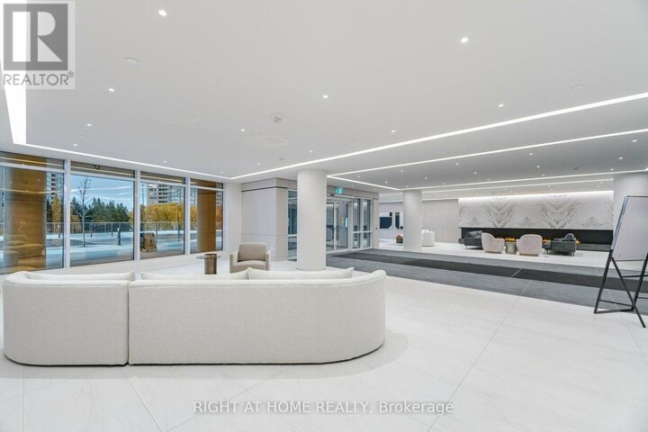 Property Photo:  50 Upper Mall Way 226  ON L4J 0L8 