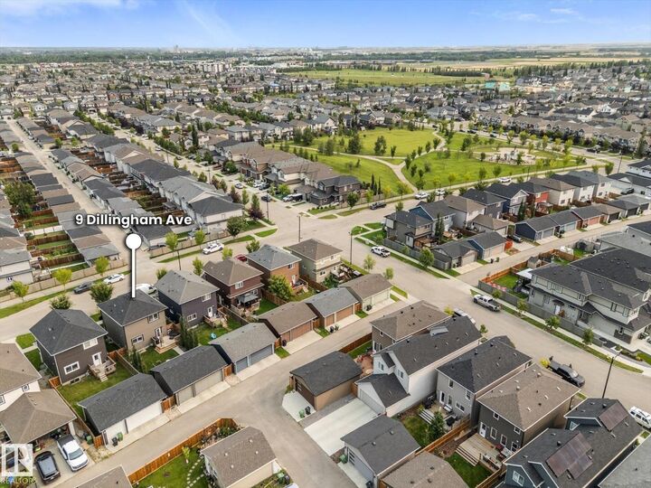 Property Photo:  9 Dillingham  AB T8L 0N2 