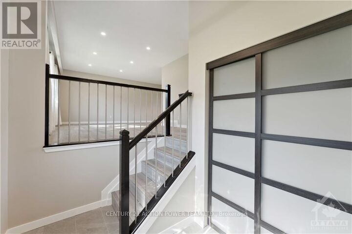 Property Photo:  1776 Grey Nuns Drive A  ON K1C 1C3 