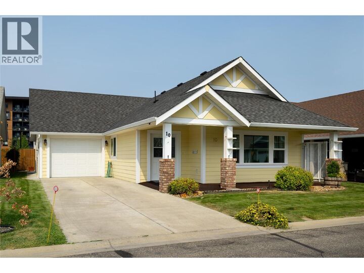 Property Photo:  #10 1231 10 Street Southwest  BC V1E 0A5 