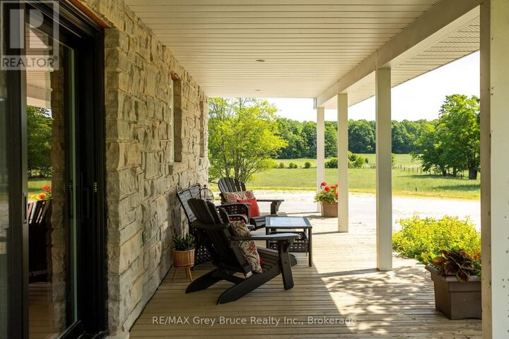 Property Photo: 122152 Sideroad 12 ON N4K 5N5