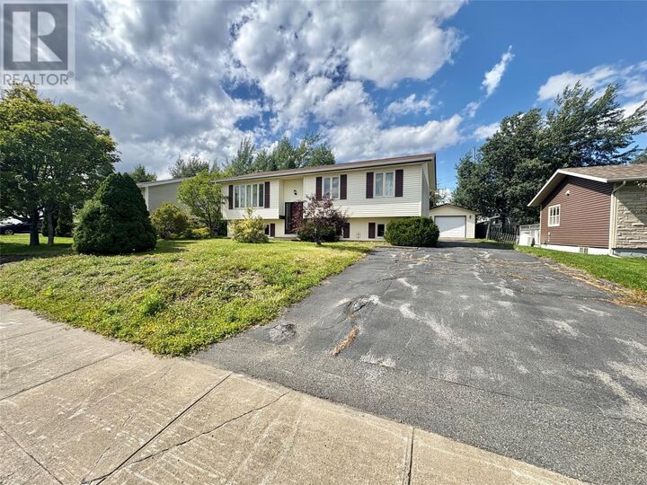 Property Photo:  13 Shallow Street  NL A2A 2X1 