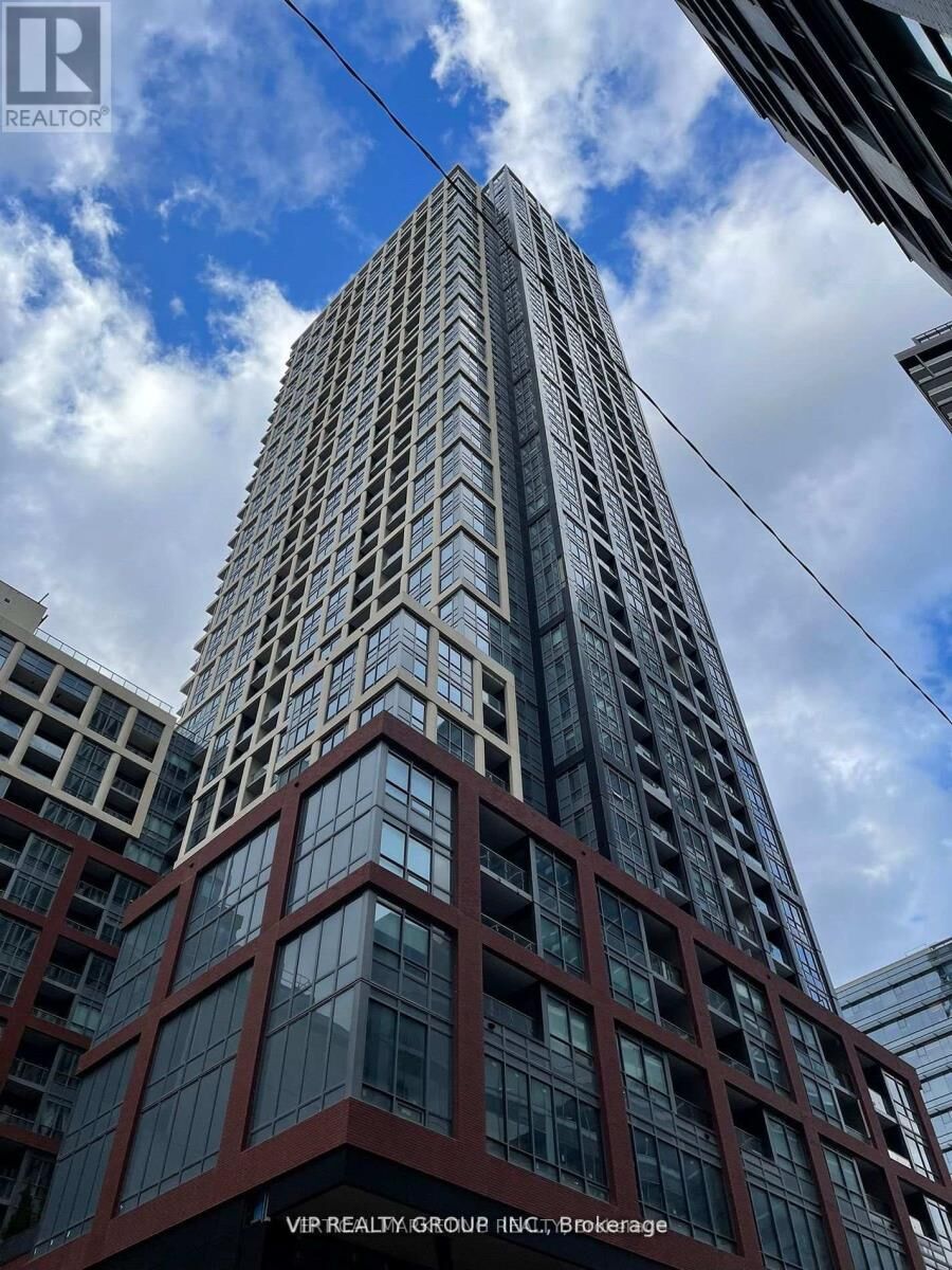 Property Photo:  108 Peter Street 2705  ON M5V 0W2 