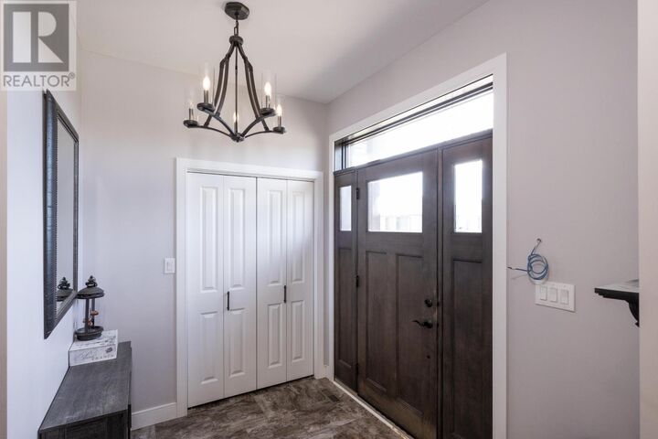 Property Photo: 145 Dogwood Cres ON P7G 2N9